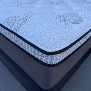 Beautyrest Double Plush Mattress & Base - Clearance #3