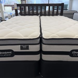 Beautyrest King Split & Zipped Mattress & Base